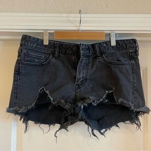 Express Dark, Distressed Shortie Jean Shorts (Relaxed, Low Rise) (Size 6)